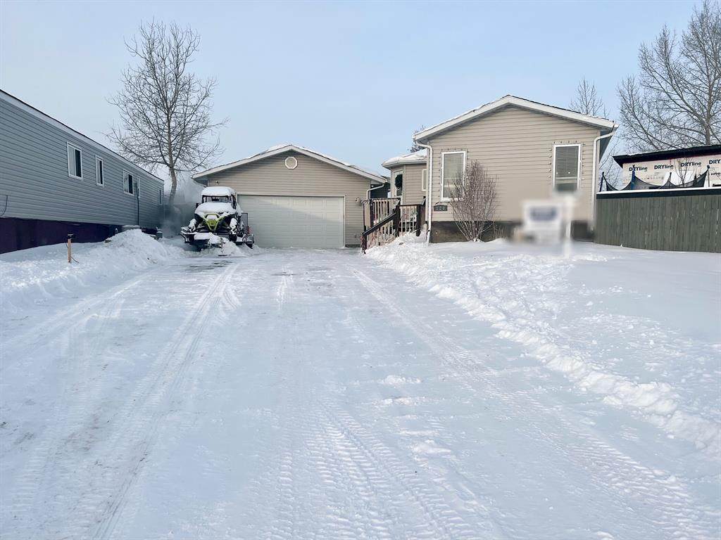 120 Clausen Crescent - Photo 1