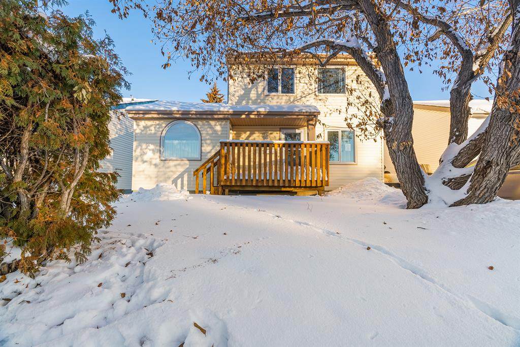 265 Bird Crescent - Photo 1
