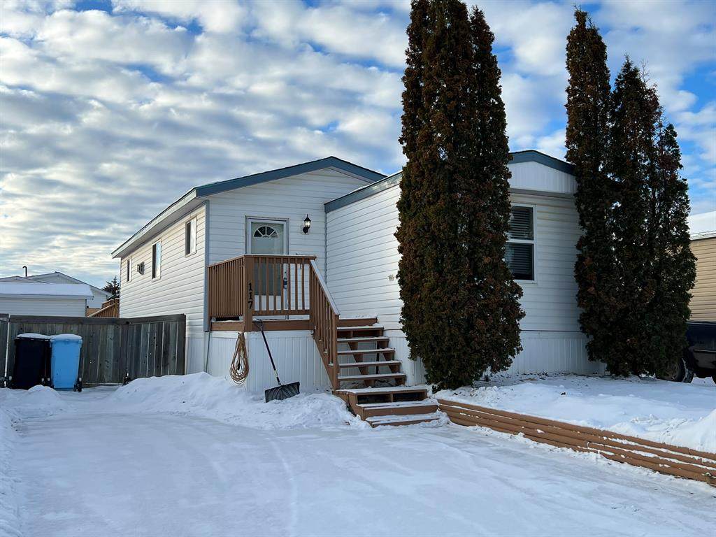 117 Caouette Crescent - Photo 1