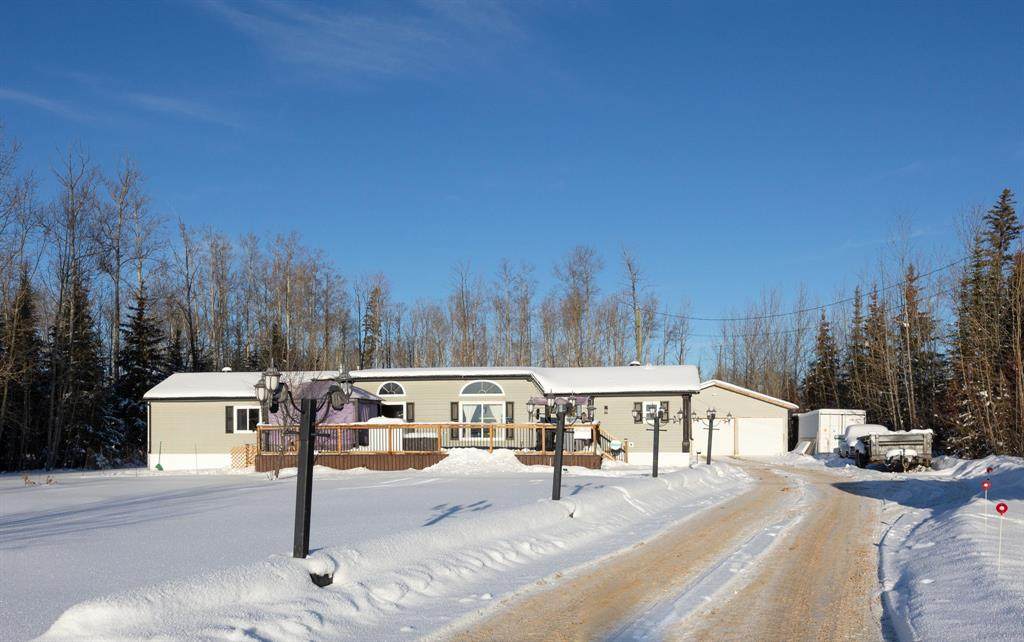 112 Woodward Drive - Photo 1