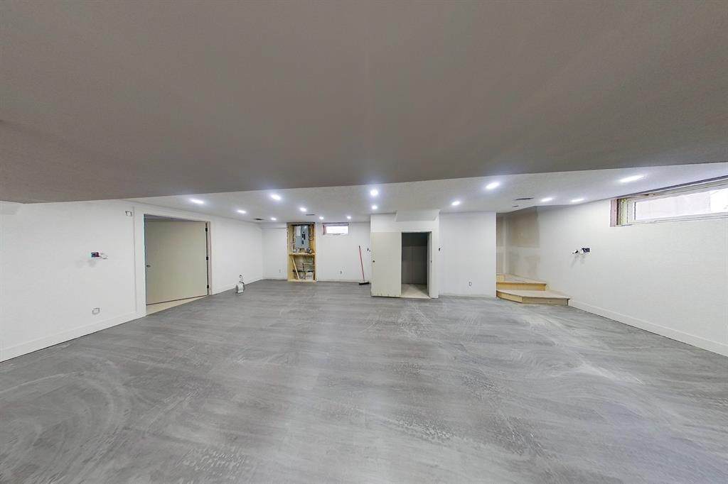 111 Hill Drive - Photo 1