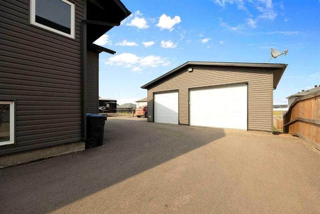 188 Beacon Hill Drive - Photo 1