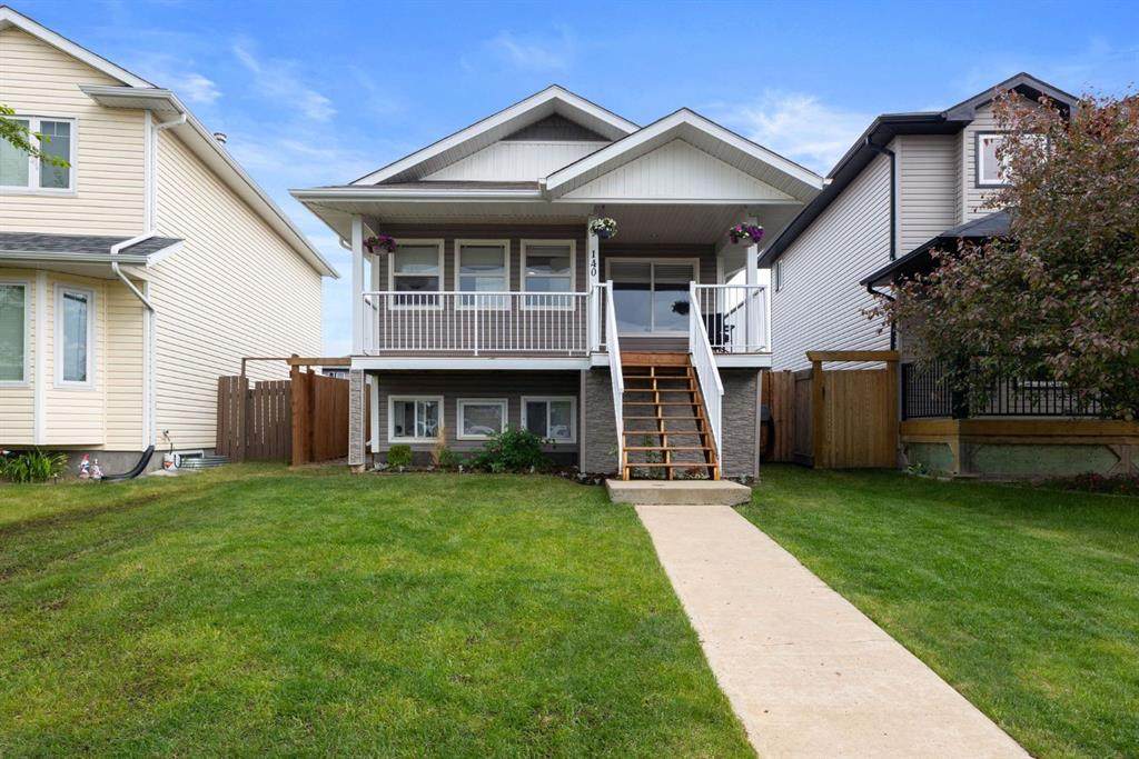 140 Lynx Crescent - Photo 1
