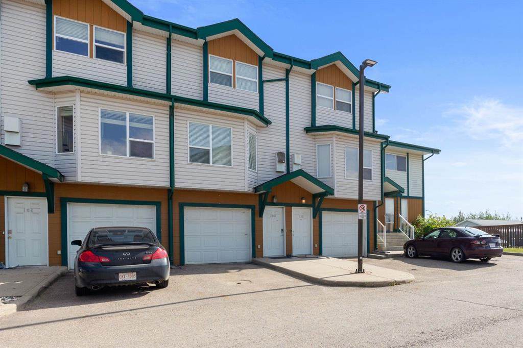123 Arabian Drive - Photo 1