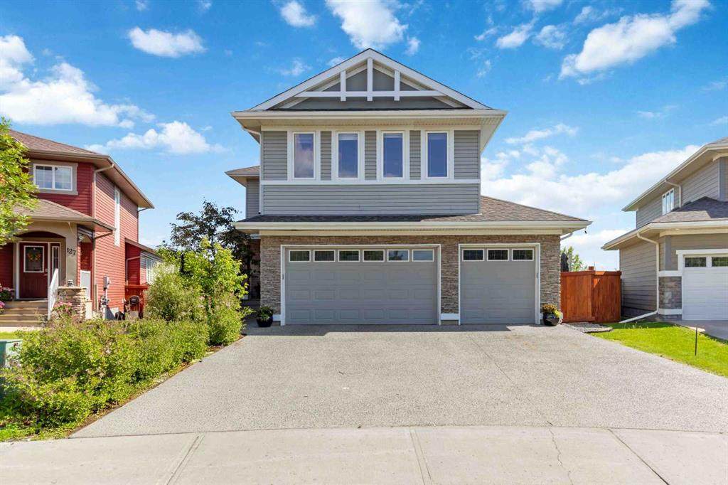 123 Falcon Green - Photo 1