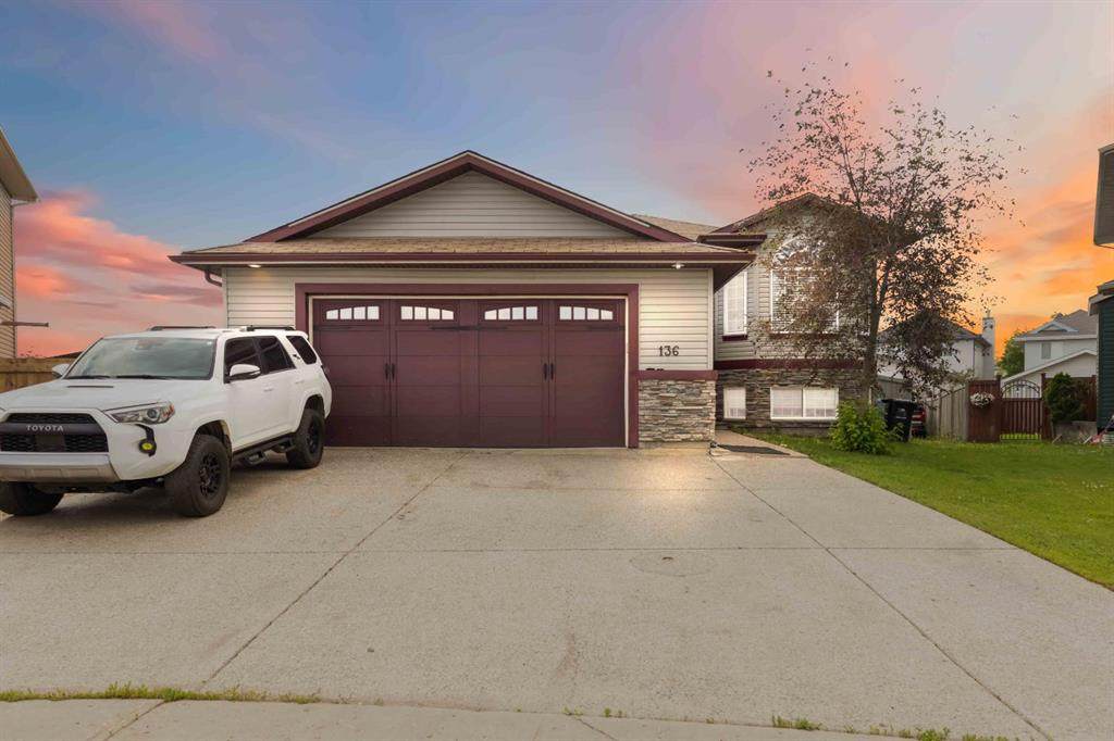 136 Maple Leaf Lane - Photo 1