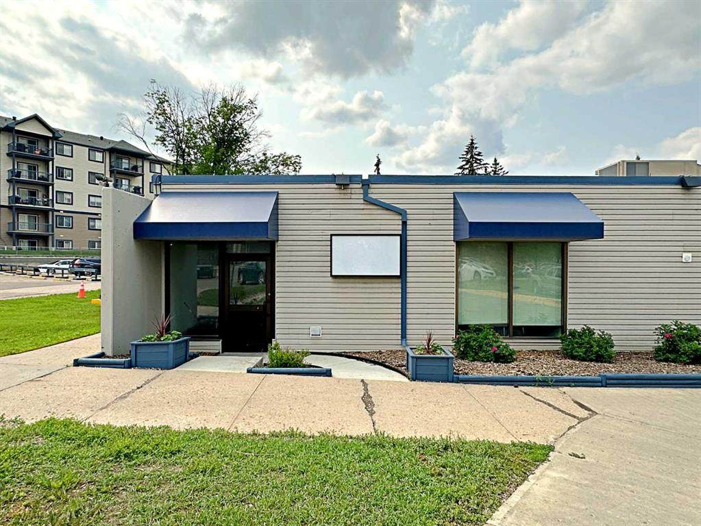 11721 Macdonald Drive - Photo 1