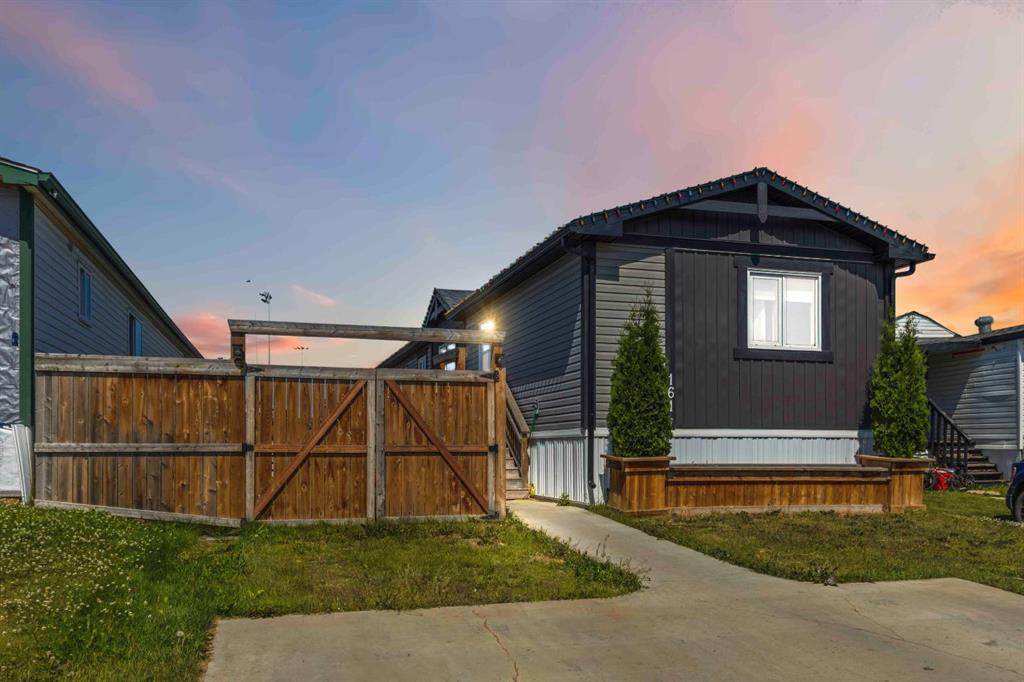 161 Card Crescent - Photo 1