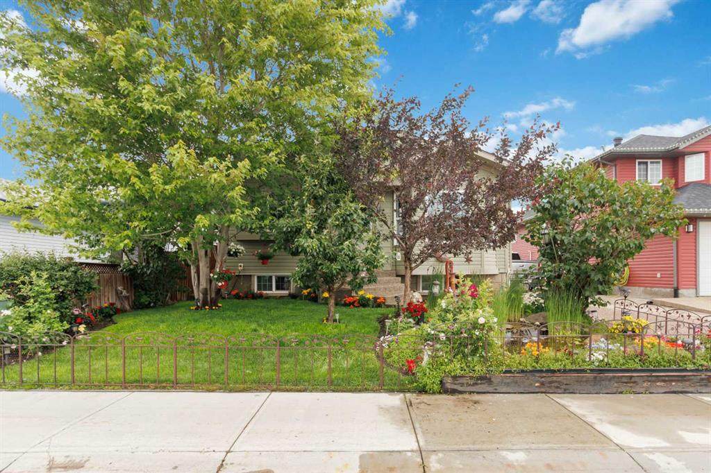 474 Athabasca Avenue - Photo 1