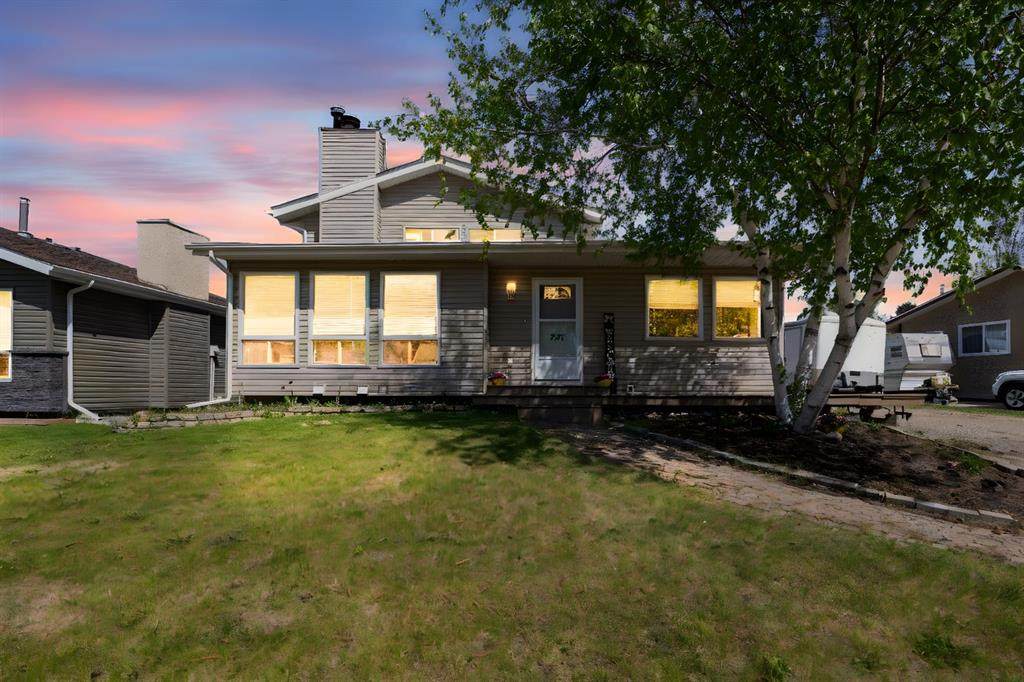 237 Ermine Crescent - Photo 1