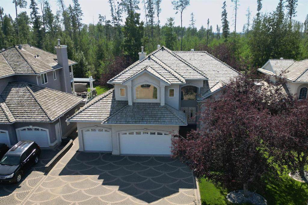 127 Berard Crescent - Photo 1