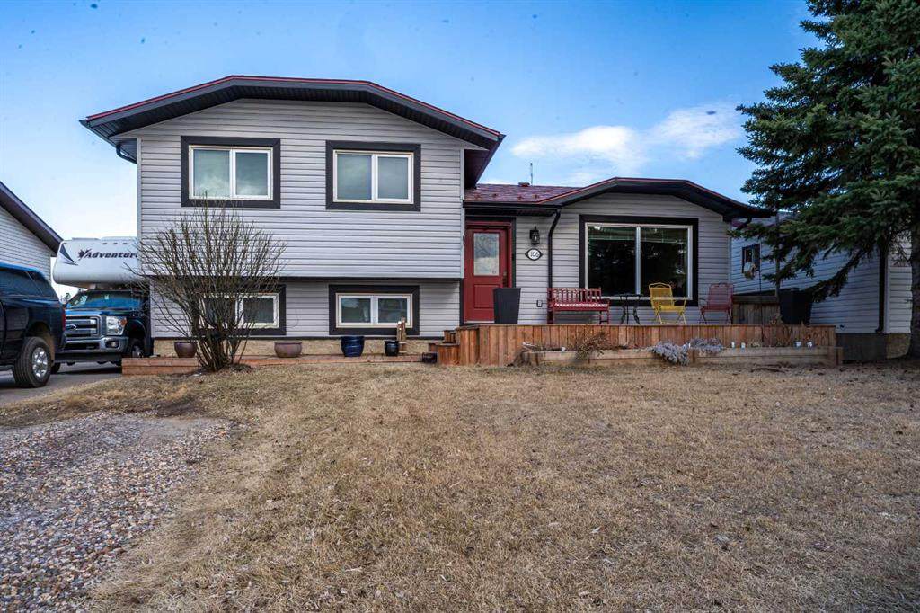106 Becker Crescent - Photo 1