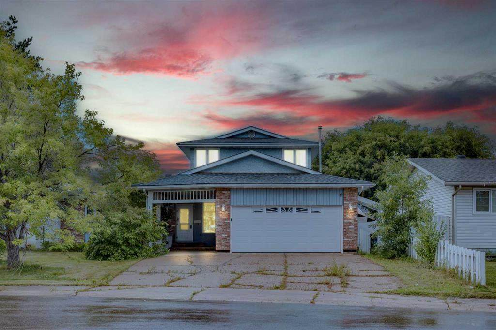 129 Robin Crescent - Photo 1