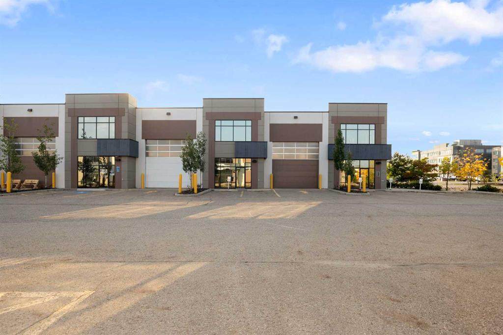 405 Taiganova Crescent - Photo 1