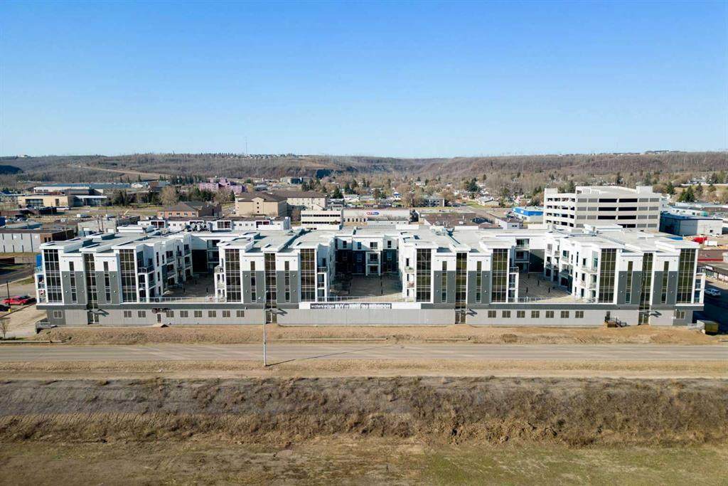 10218 King Street - Photo 1