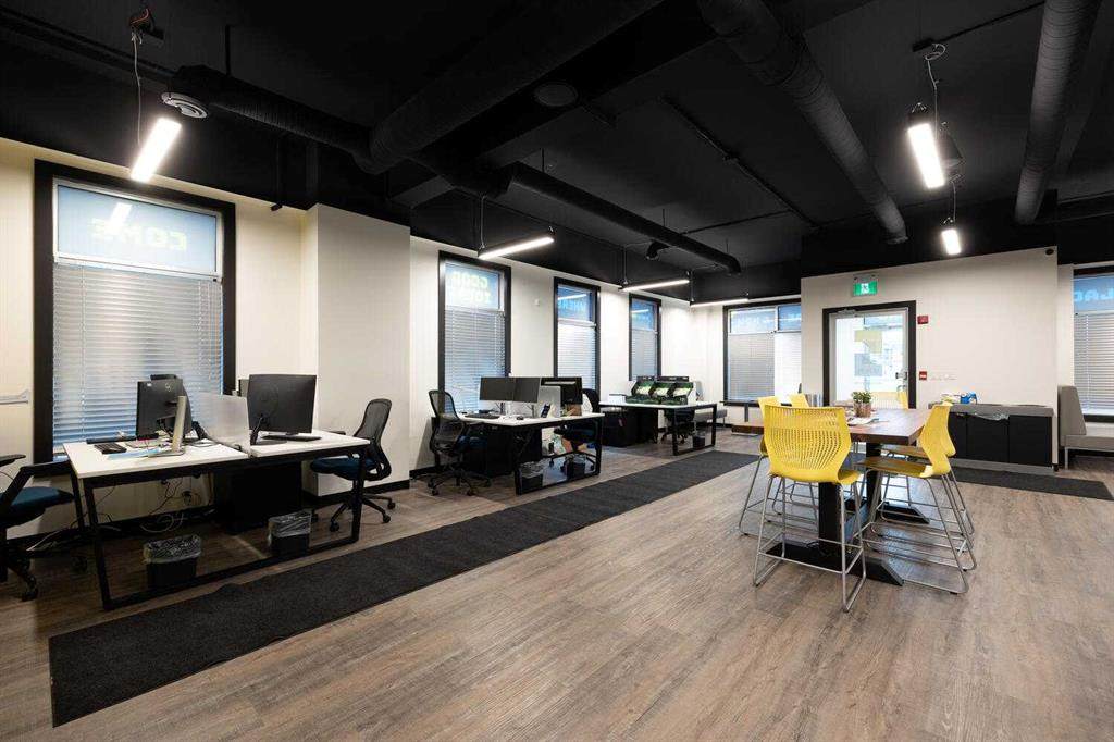 8026 Franklin Avenue - Photo 1