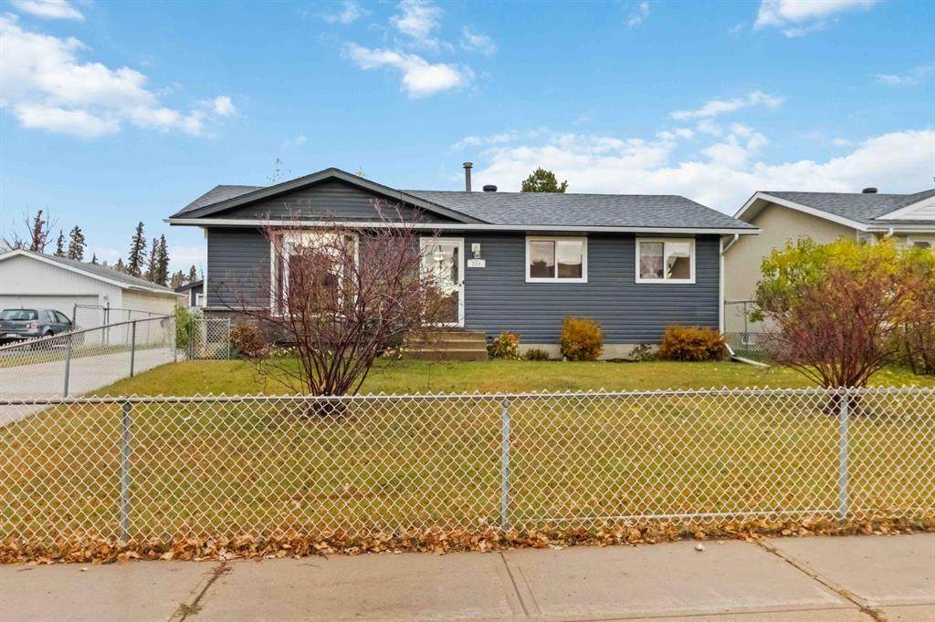 114 Robichaud Street - Photo 1