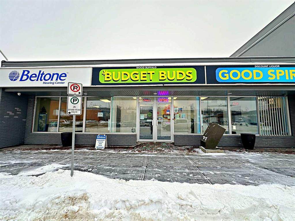 9904 Franklin Avenue - Photo 1