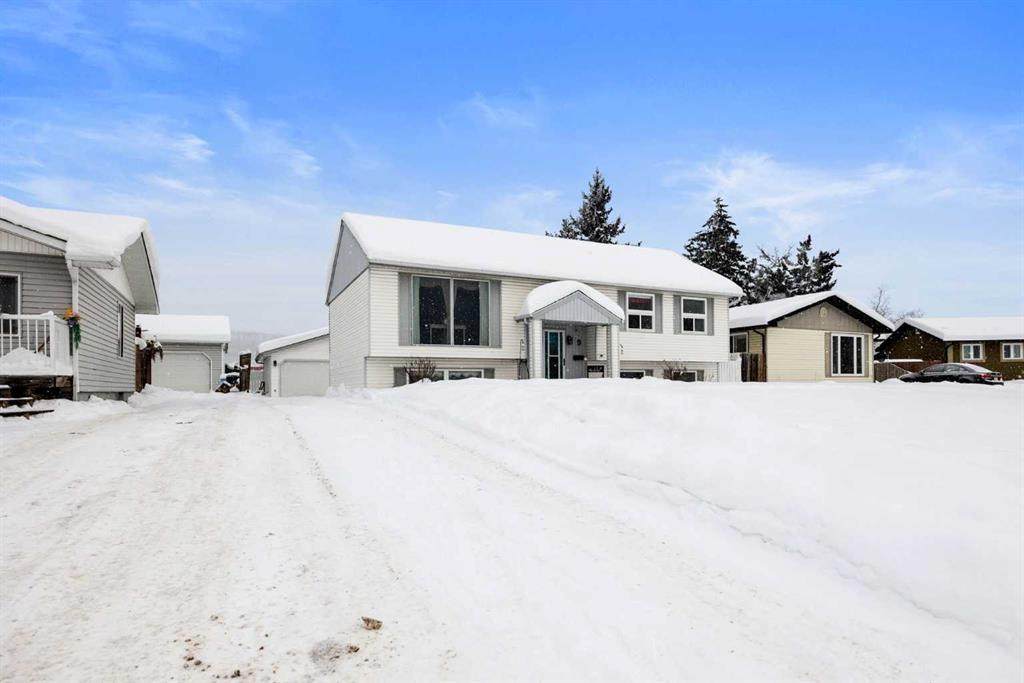 9 Bennett Crescent - Photo 1