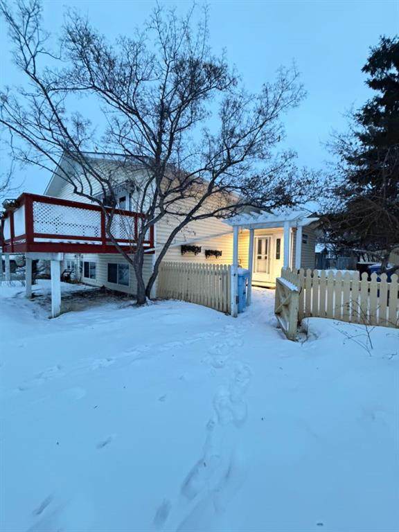 221 Ross Haven Drive - Photo 1