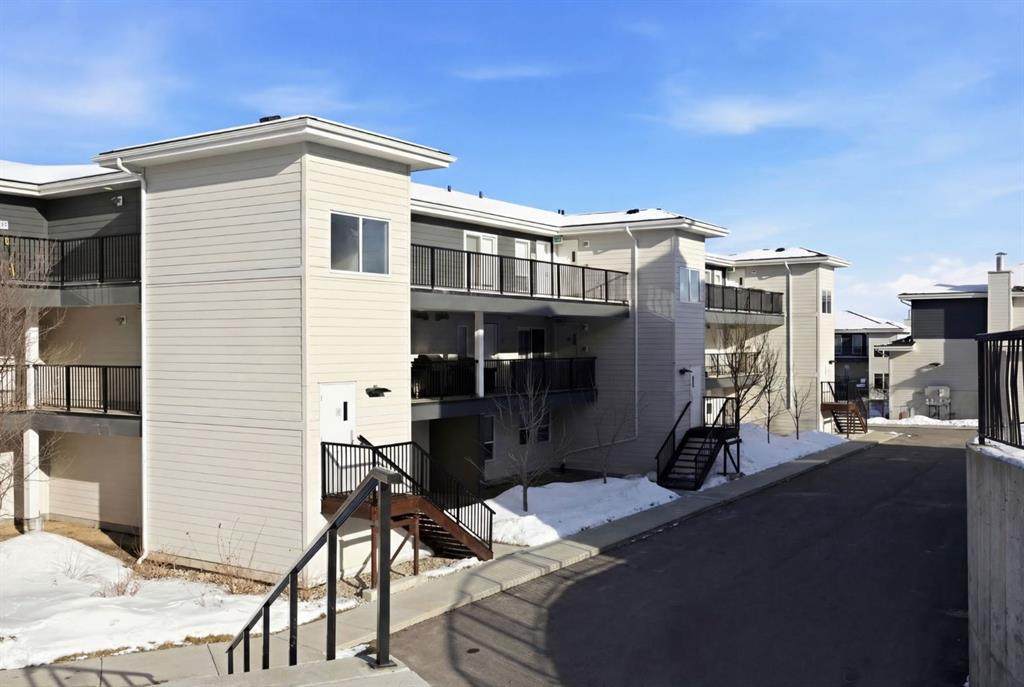 201 Abasand Drive - Photo 1