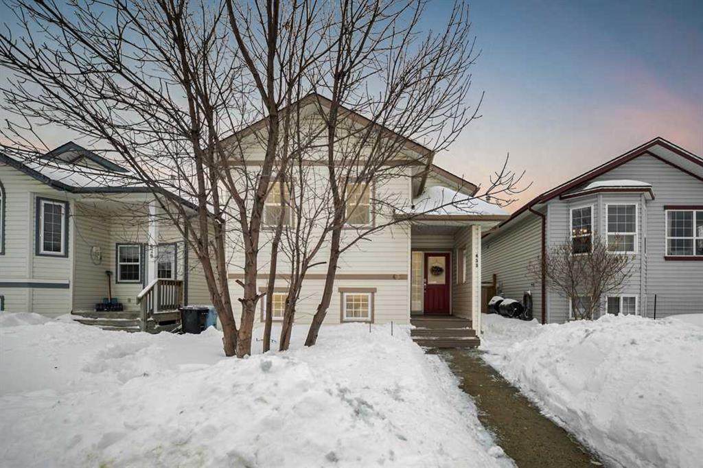 433 Diefenbaker Drive - Photo 1