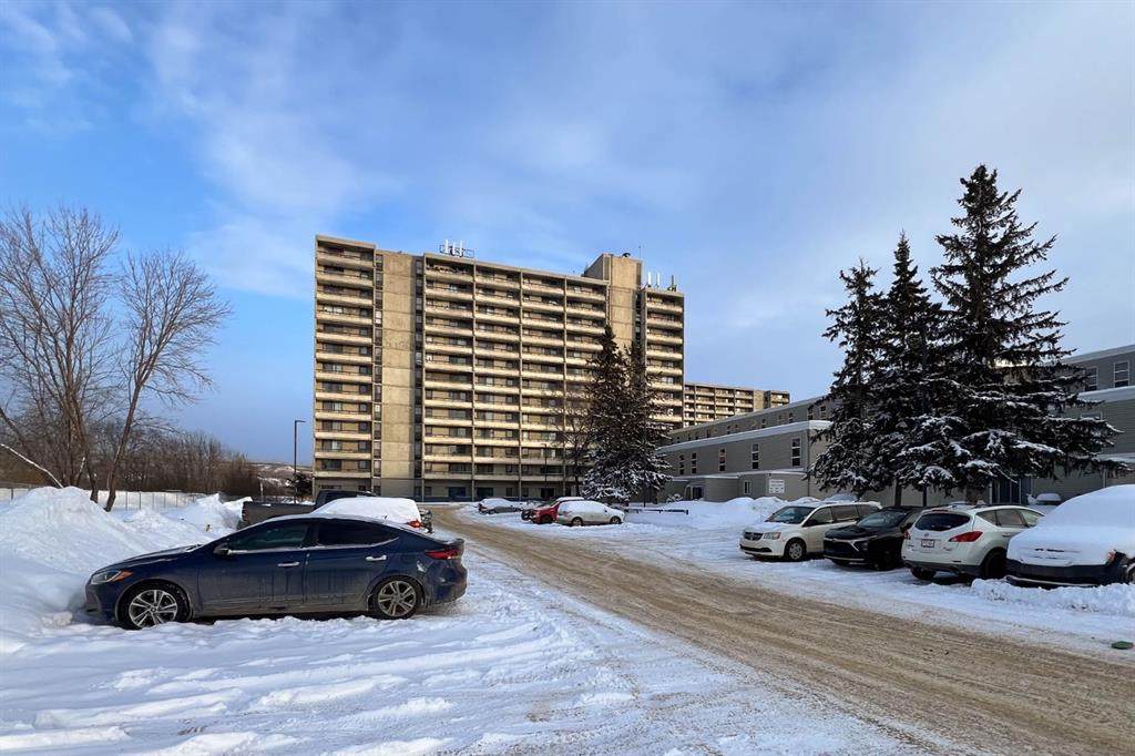 13221 Macdonald Drive - Photo 1