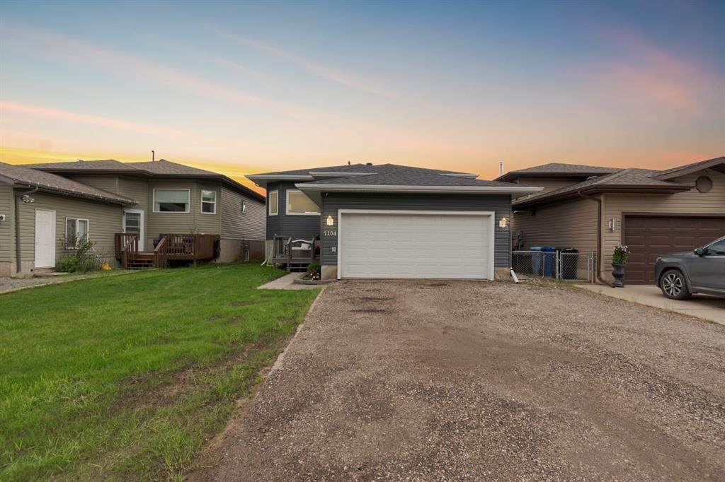 7104 Hughes Avenue - Photo 1