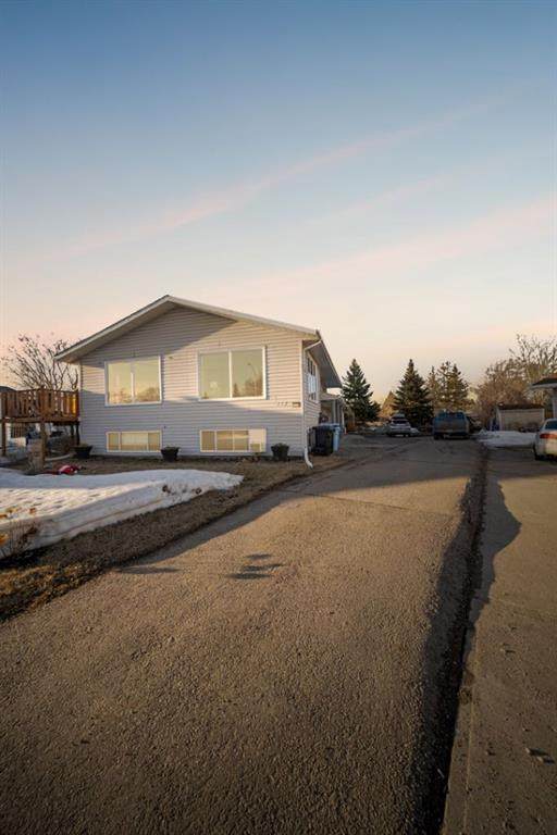 115 Christina Court - Photo 1