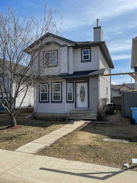 133 Diefenbaker Drive - Photo 1