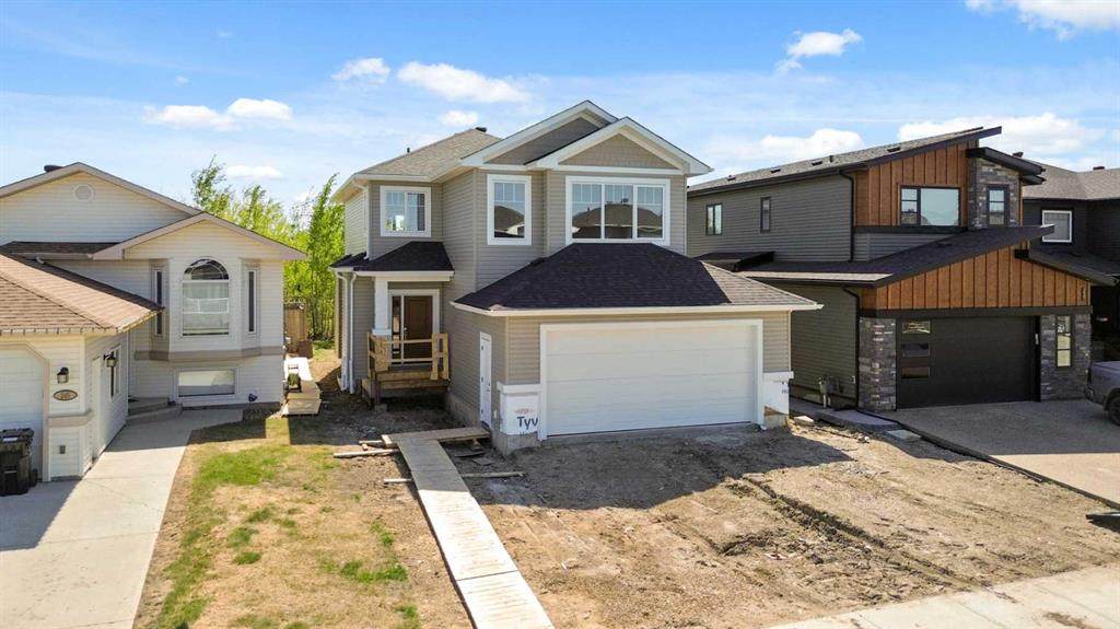 241 Warren Way - Photo 1
