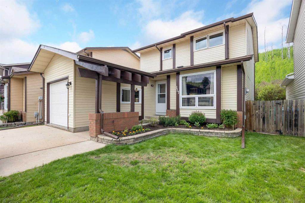 117 Goodwin Place - Photo 1