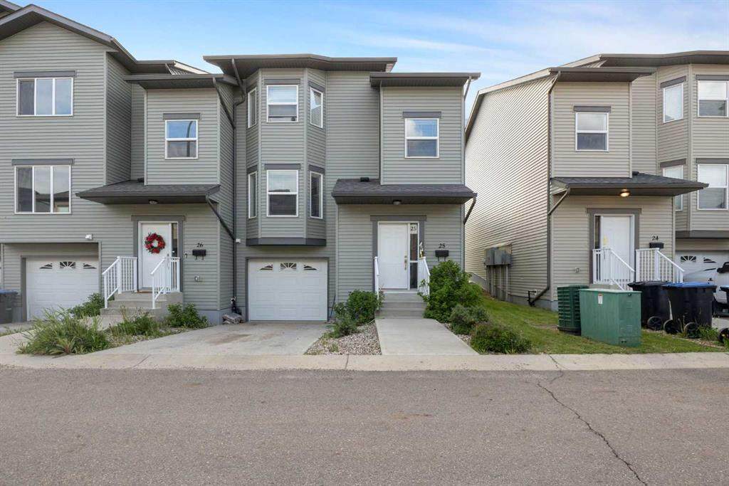 120 Warren - Photo 1