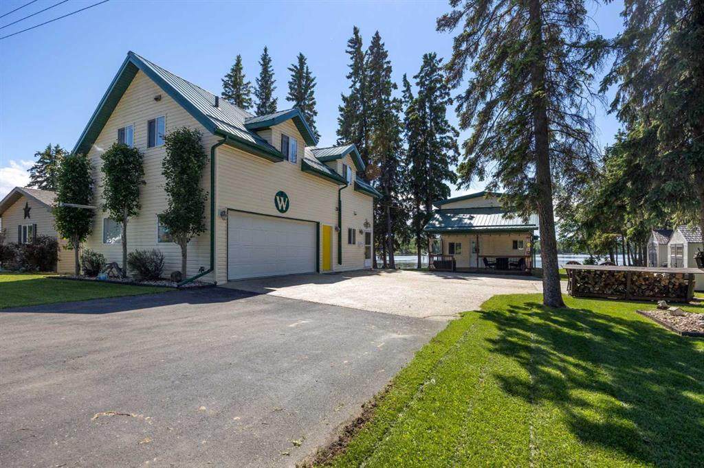 611 Lakeview Road - Photo 1