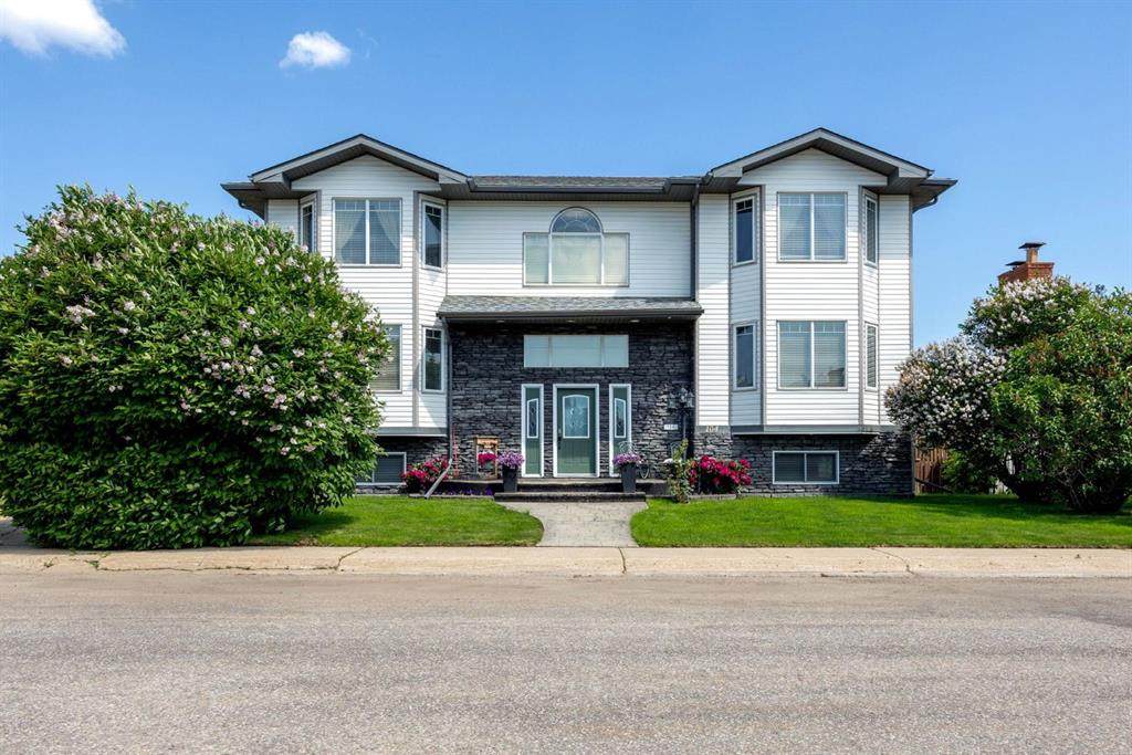 104 Royal Garden - Photo 1
