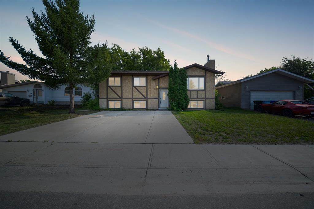 122 Christina Court - Photo 1