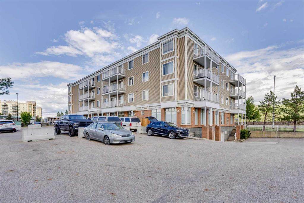 10217 Queen Street - Photo 1
