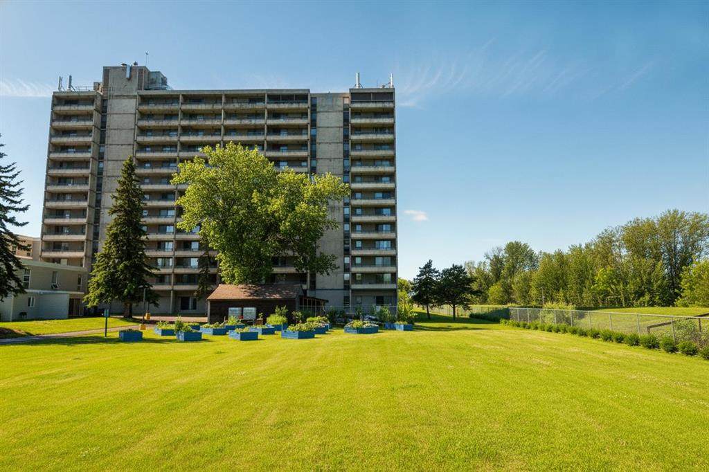 13221 Macdonald Drive - Photo 1