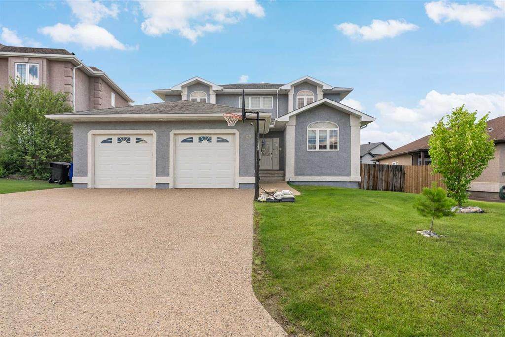 169 Lindstrom Crescent - Photo 1