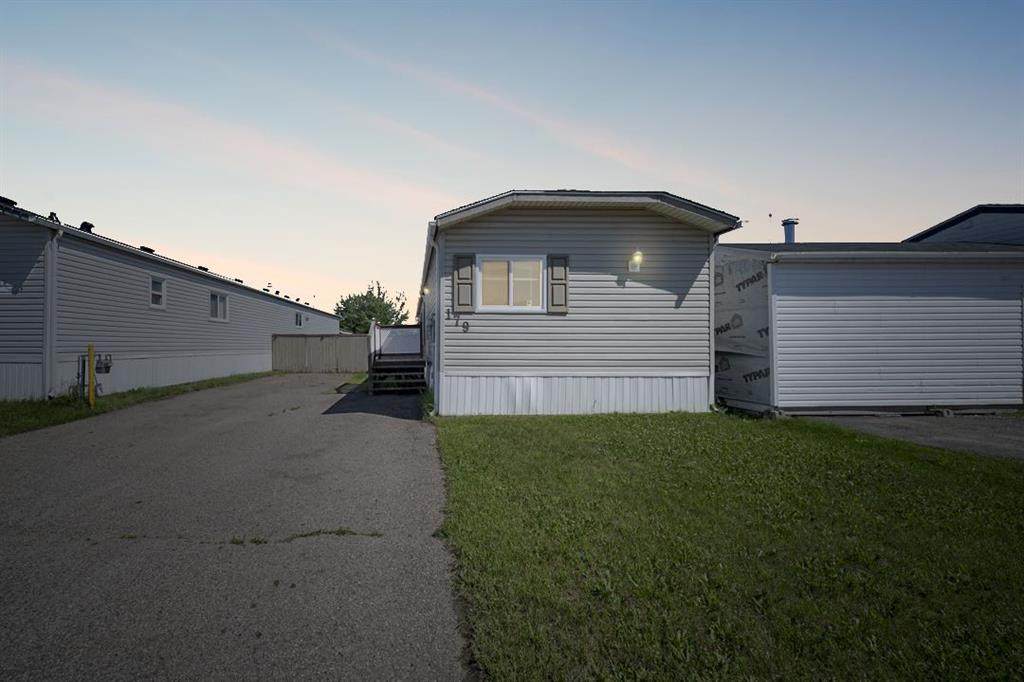 179 Grant Way - Photo 1