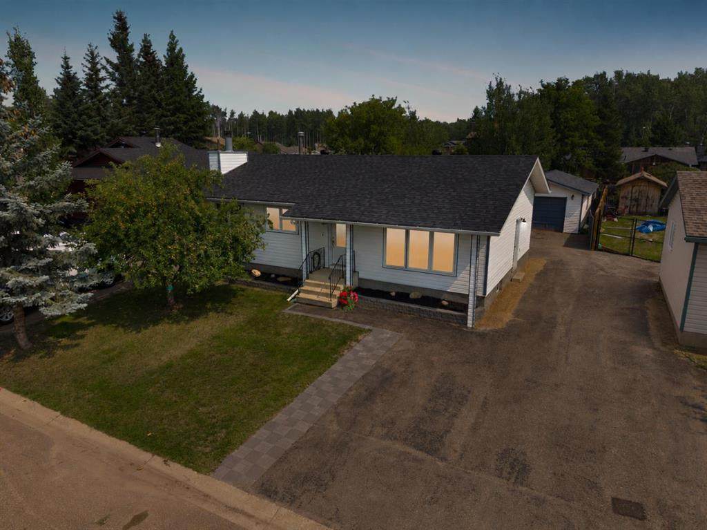 157 Torrie Crescent - Photo 1