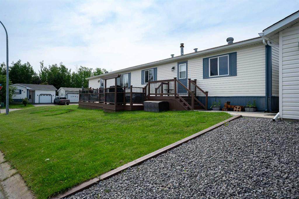 161 Harpe Way - Photo 1