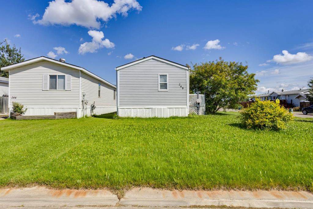 248 Palomino Close - Photo 1