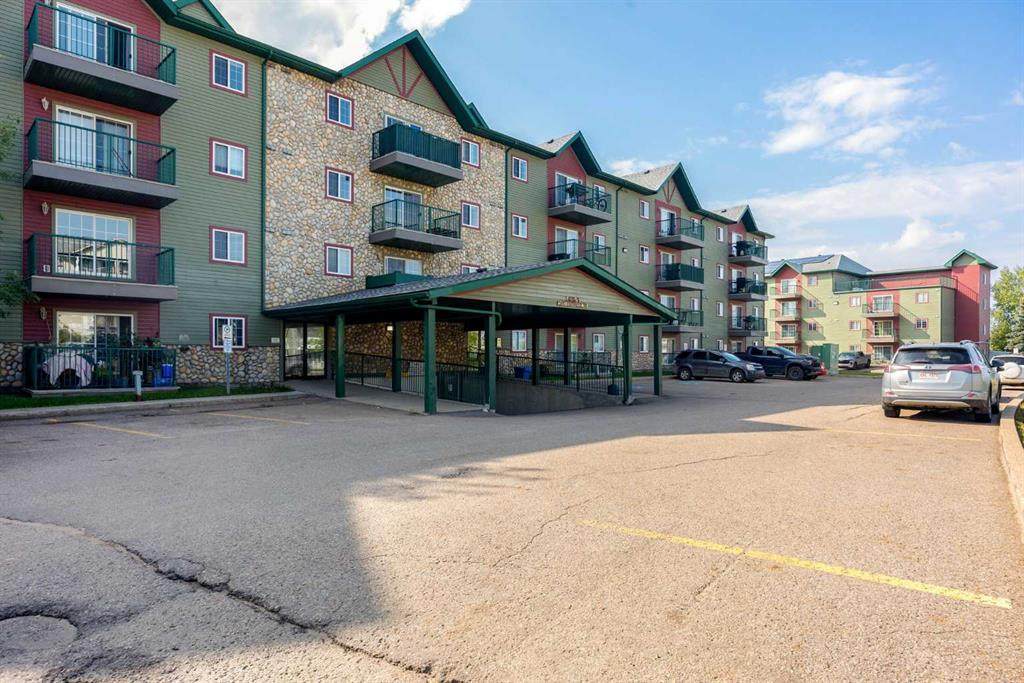 200 Lougheed Drive - Photo 1