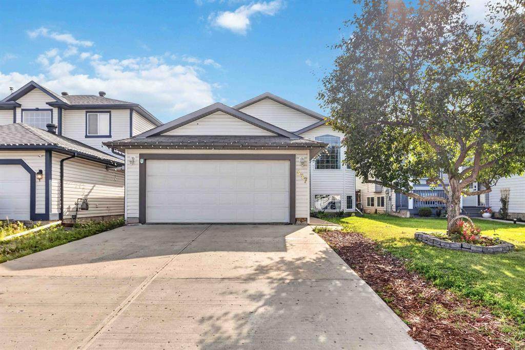 337 Diefenbaker Drive - Photo 1