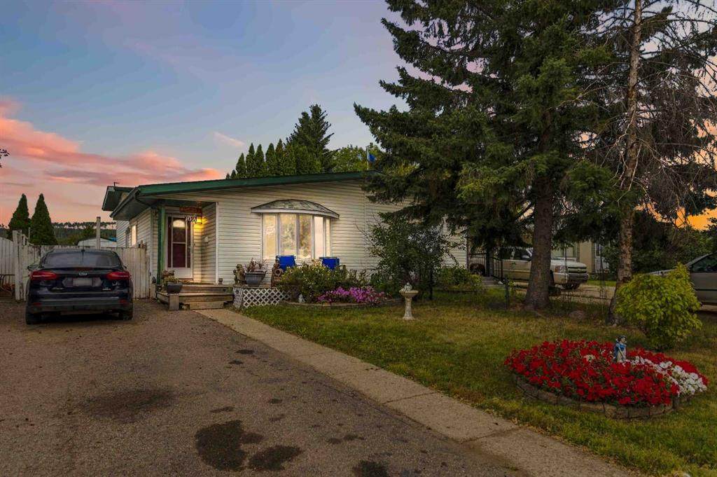 10 Birch Road - Photo 1