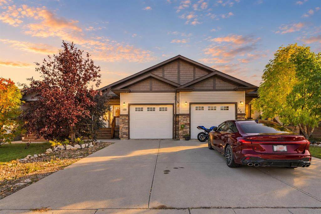 120 Hawthorn Way - Photo 1