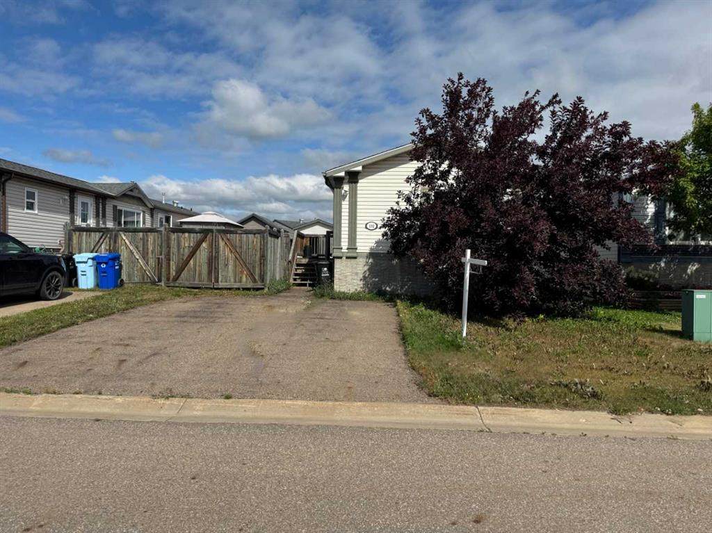 192 Elm Street - Photo 1