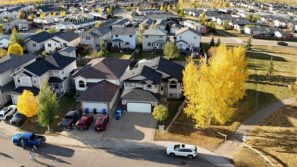 213 Coyote Crescent - Photo 1