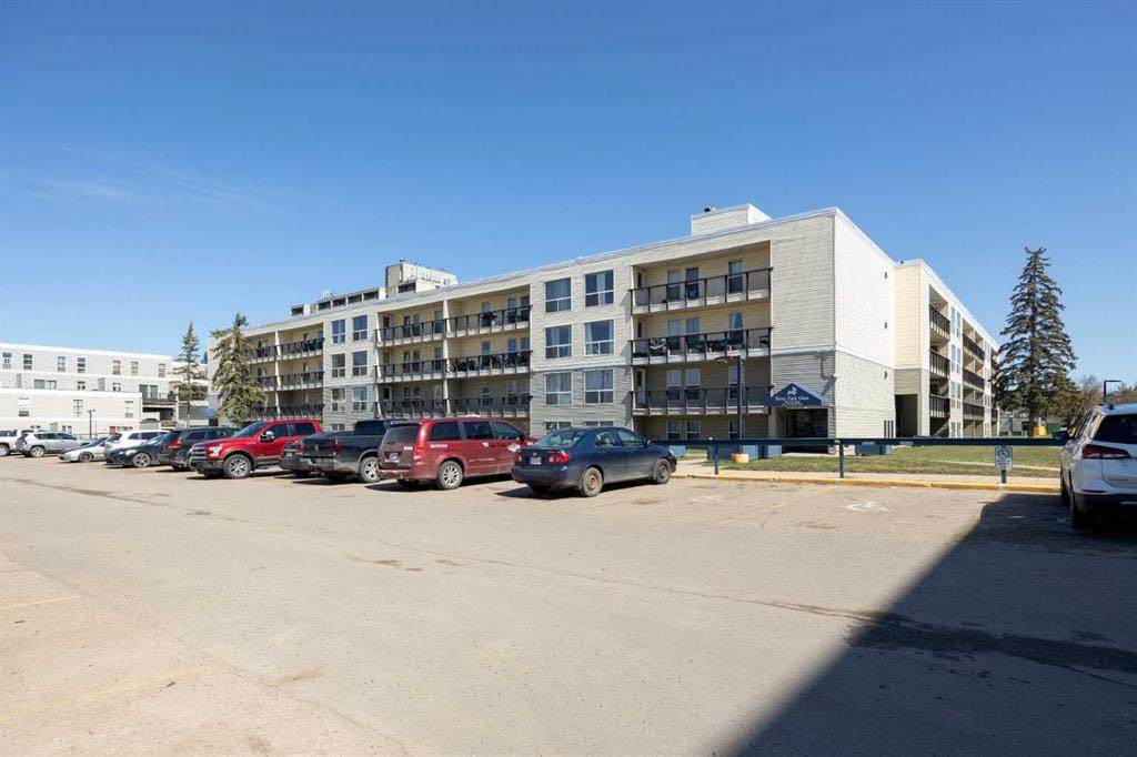 14921 Macdonald Drive - Photo 1